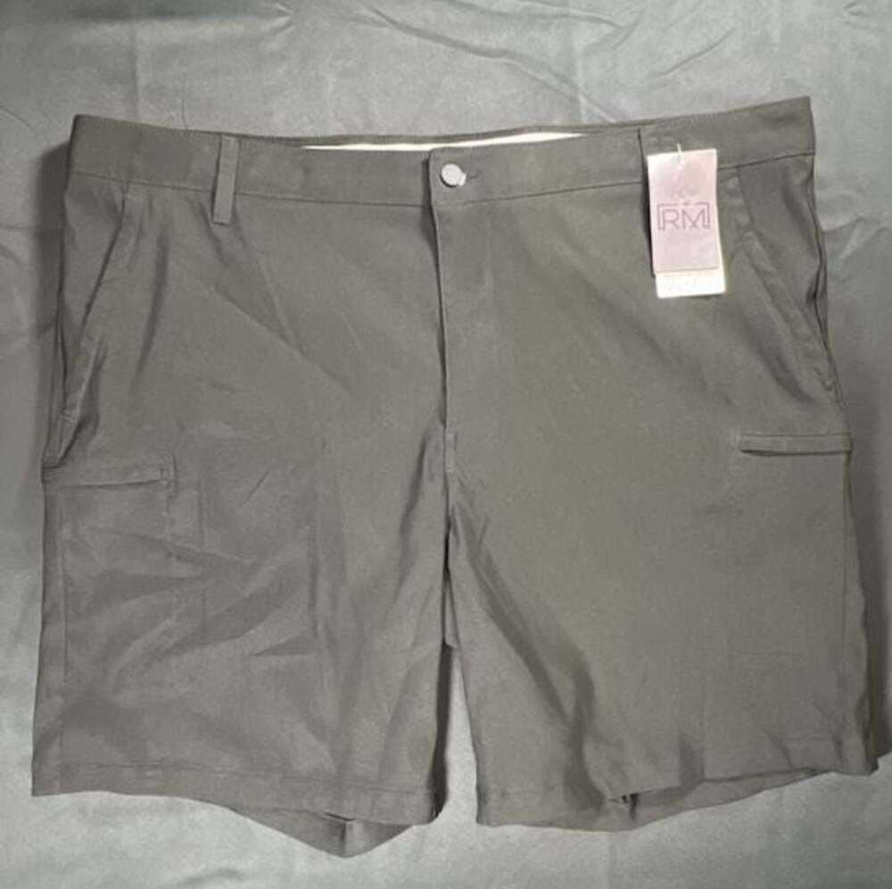Refined Matter Perf Cargo Shorts Size 46 Black
